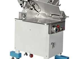 variable-speed-meat-slicer-01
